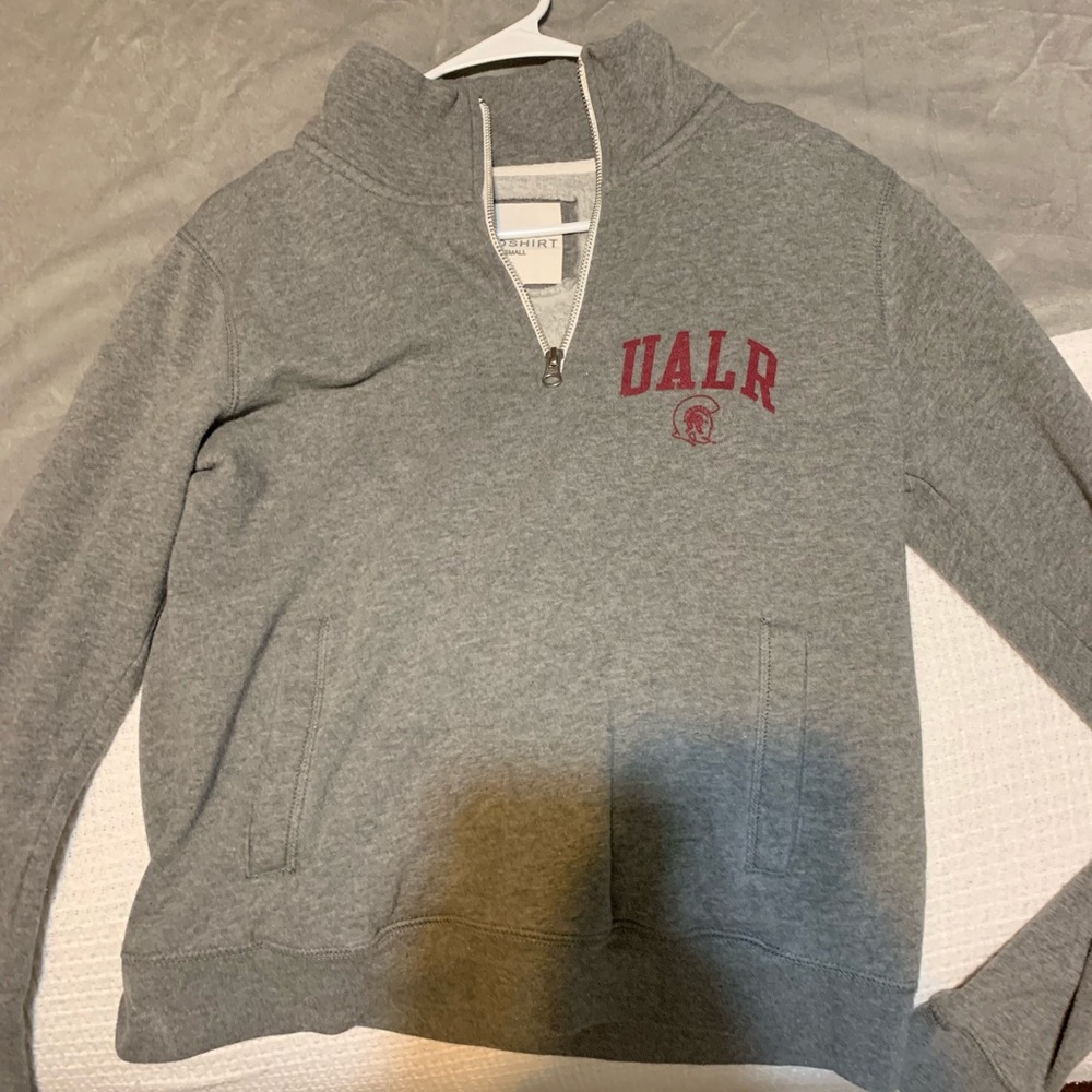 Women’s UALR quarter zip jacket